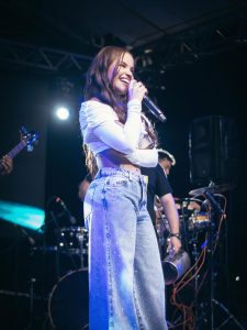 Isabella Vergara lanza el EP ‘Dónde todo comienza’ junto a Danny Orozco: esta es la historia