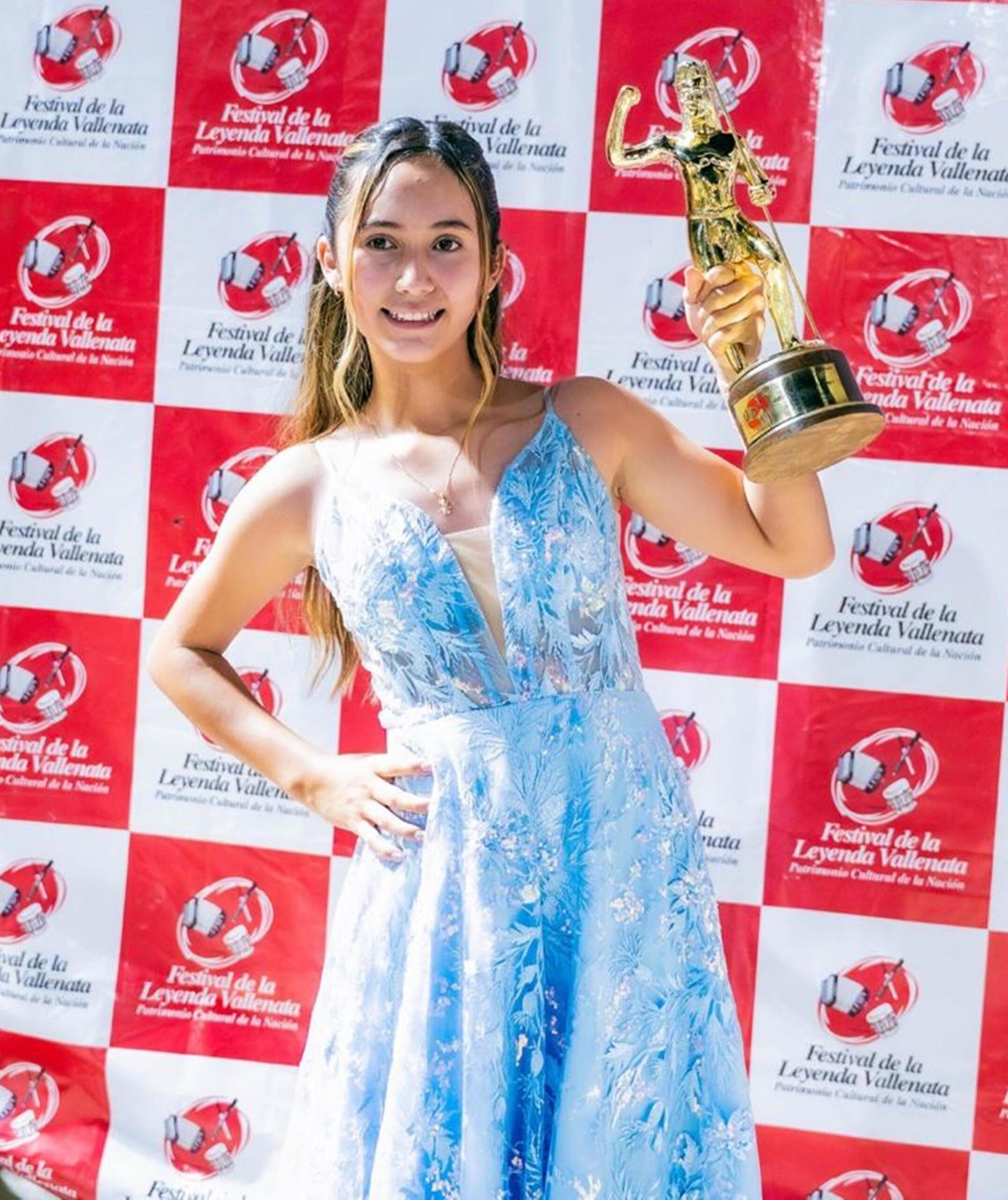 Con apenas 13 años, María José Arias escribe su nombre en la historia del vallenato detrás de un acordeón