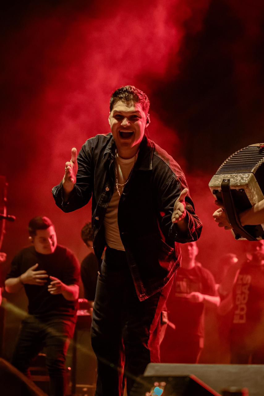 Elder Dayán se vuelve viral en TikTok con la canción ‘Cómo adorarte menos’ del ‘Homenaje de Oro’