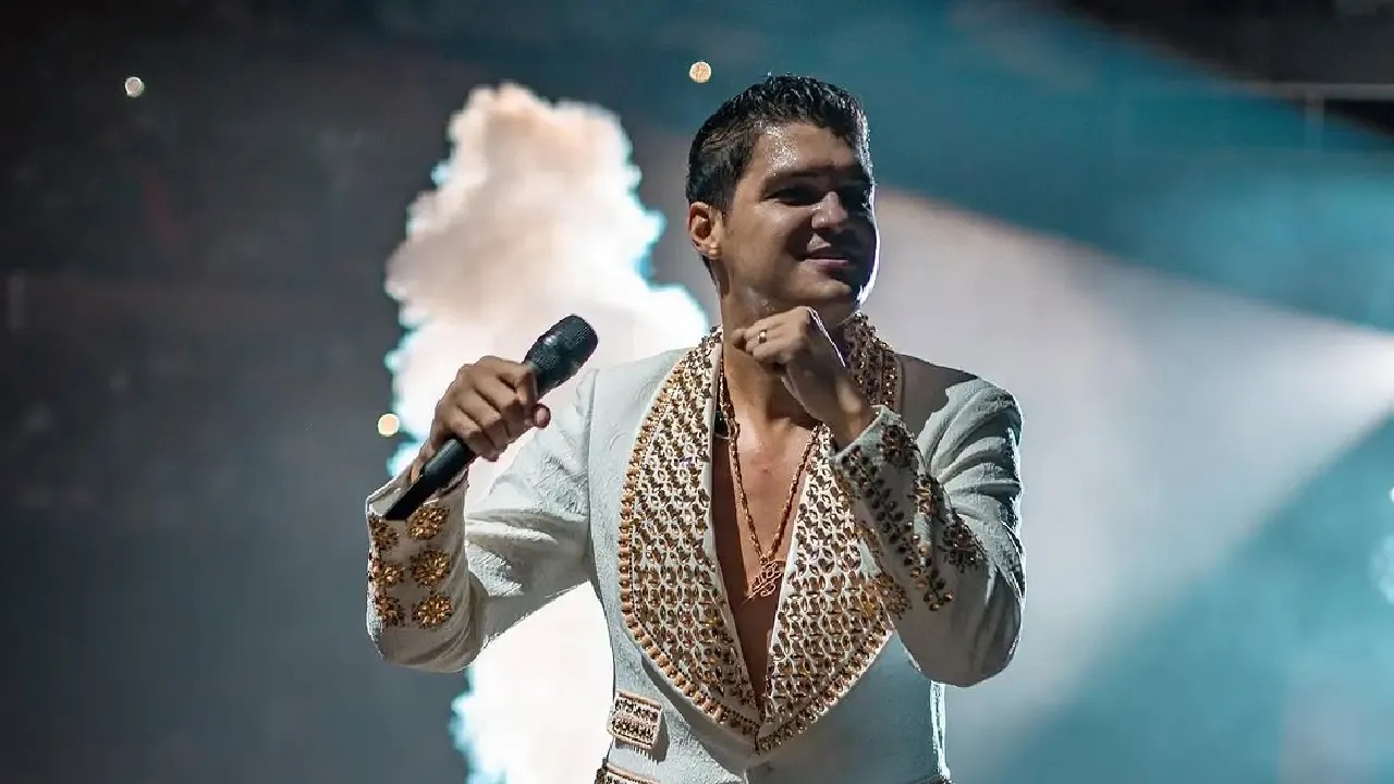 Elder Dayán impone el ritmo del Carnaval 2026 con el éxito viral ‘Ponte Chévere’