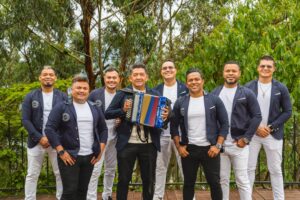 Los Chiches Vallenatos le cantan al amor eterno con ‘Y Quédate’, sencillo de su nuevo EP