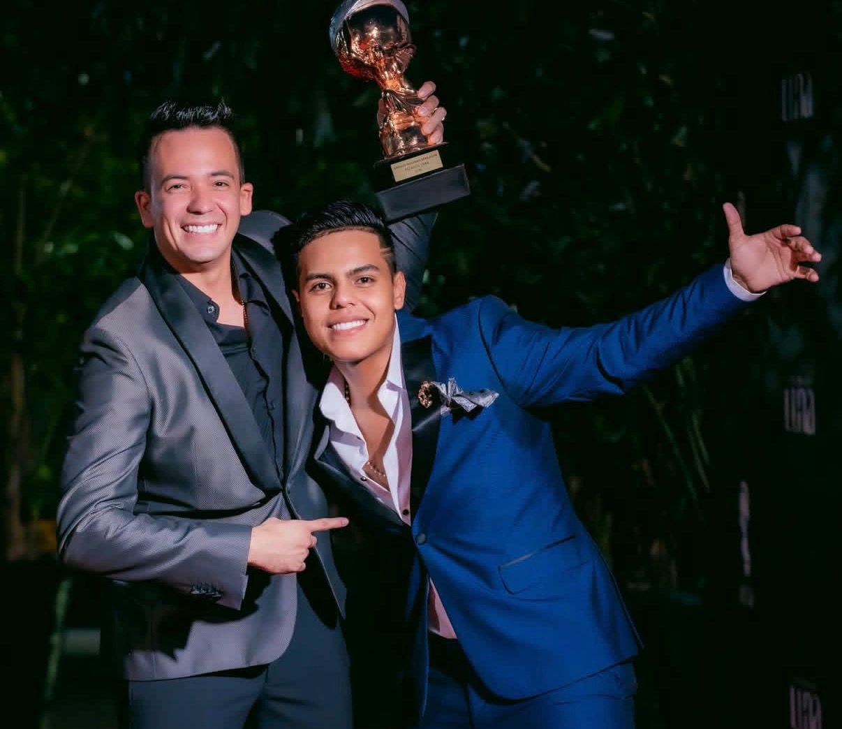 Haffit David y Carlos Rueda obtuvieron en el 2025 un Premio Luna como artistas revelación del vallenato. FOTO: REDES SOCIALES.