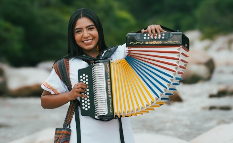 Wendy Corzo, reina vallenata del Festival Vallenato e imagen de la fábrica de acordeones Hohner. FOTO: CORTESÍA.