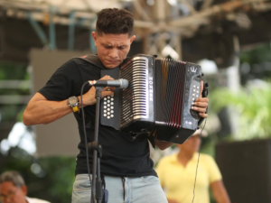 Ferney Arrieta queda fuera del Festival Vallenato tras sufrir un accidente en su mano