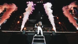 Sebastián Yatra convirtió Buenos Aires en una fiesta con invitados, emociones y hasta fernet en tarima