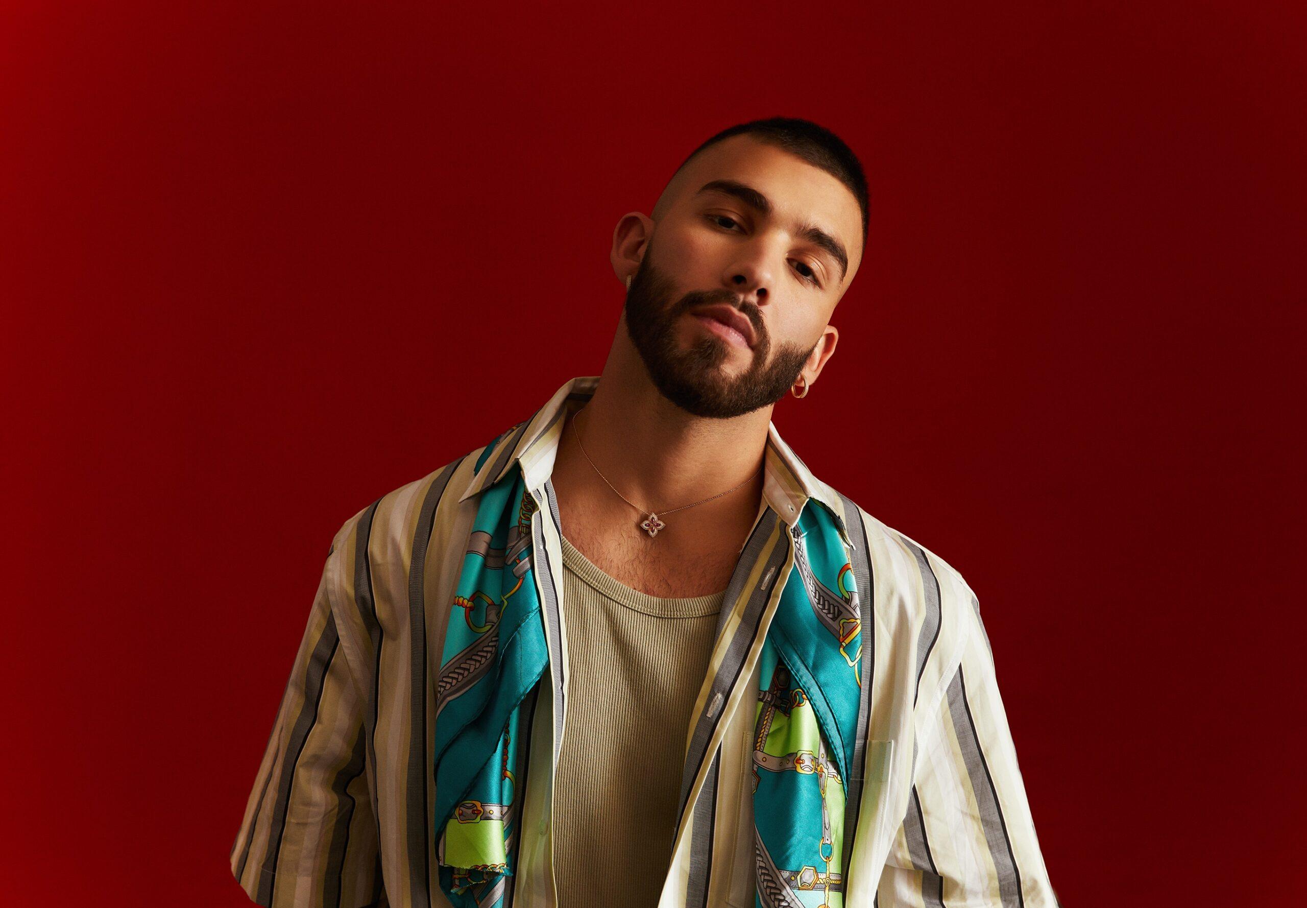 Manuel Turizo presentó El Apambichao, un álbum de 15 canciones que mezcla sonidos urbanos y esencia caribeña, reafirmando su identidad musical.