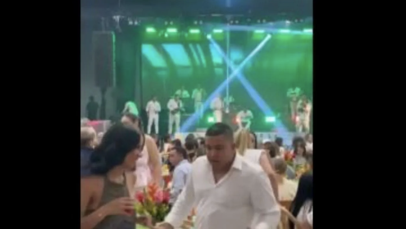 Captura de pantalla del video de Juliana Guerrero bailando en un evento privado durante el Festival Vallenato 2026 en Valledupar.