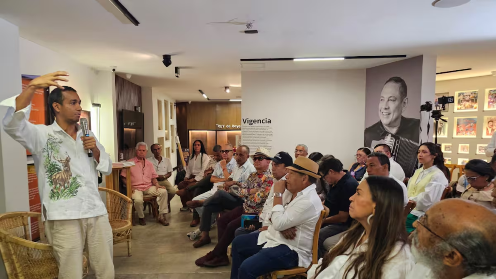 Conferencia del Primer Encuentro de Investigadores Científicos y Culturales del Vallenato realizada en el Museo Cocha Molina de Valledupar.