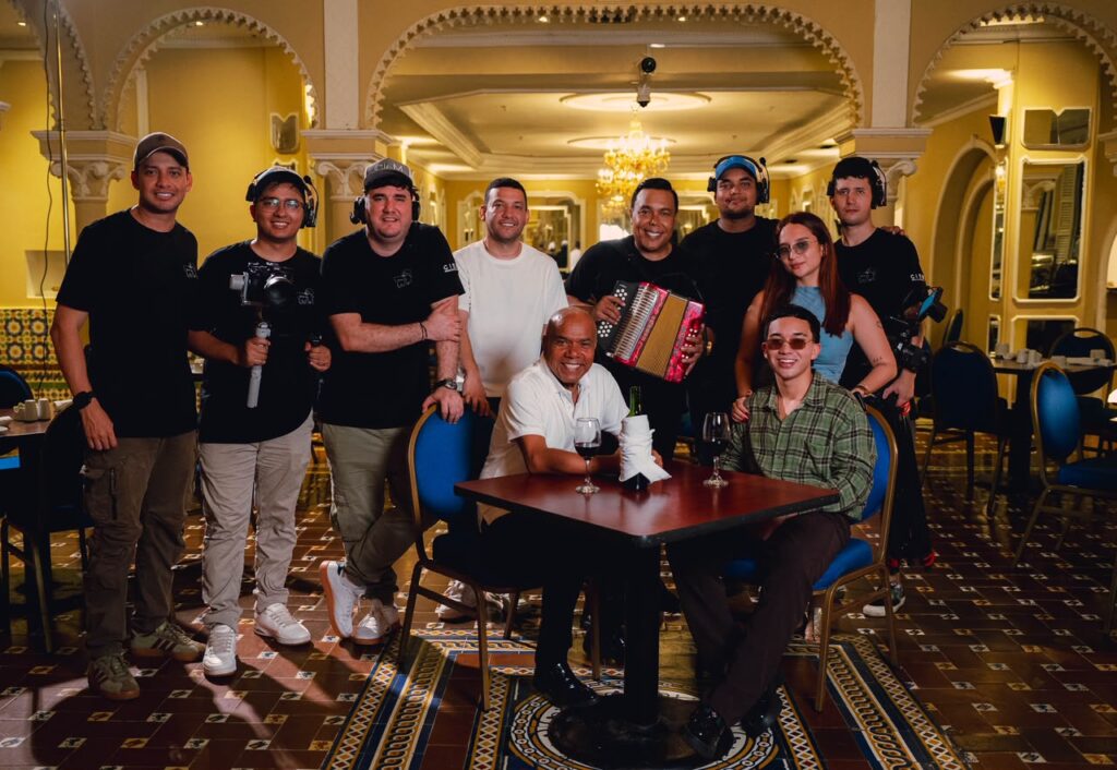 Miguel Morales lanza ‘Es Leyenda’ el 16 de octubre. El álbum celebra sus 40 años de carrera con 14 canciones y grandes invitados del vallenato.